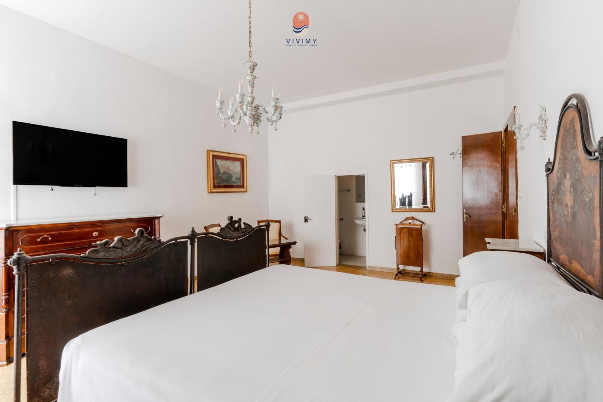 Palazzo Grassi By Vivimy Hotel Галиполи Екстериор снимка