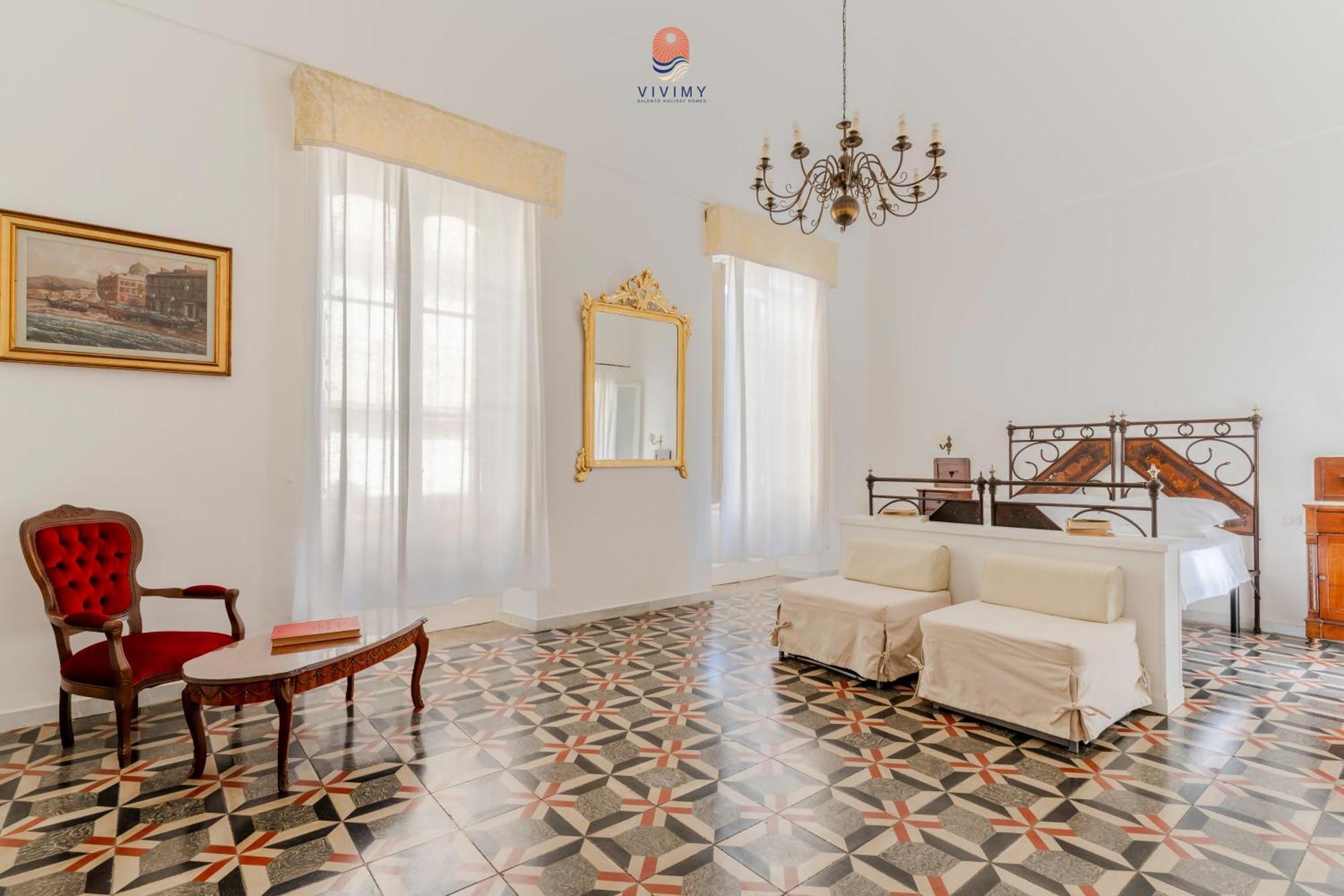 Palazzo Grassi By Vivimy Hotel Галиполи Екстериор снимка