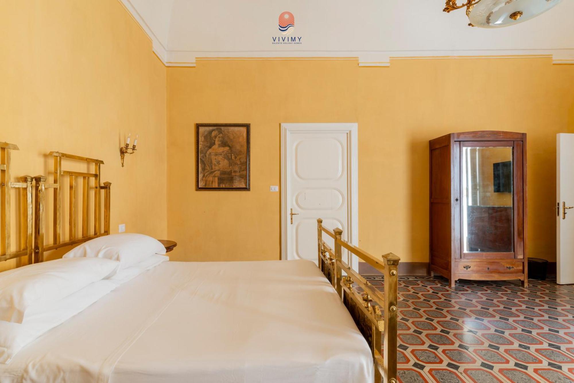 Palazzo Grassi By Vivimy Hotel Галиполи Стая снимка